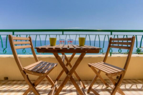Sunny Private Apartment With Sea View Near The Beach